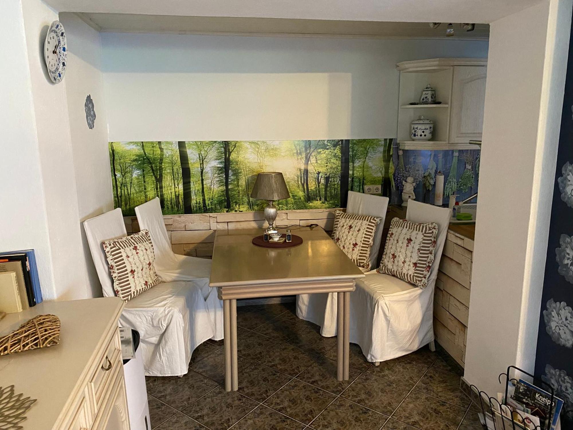Grosse Helle Wohnung Am Wald In Bad Saarow Nahe Gruenheide Und Berlin Souterrain Exterior foto